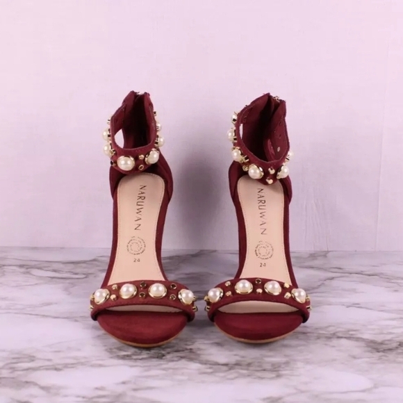 NariuWan Burgundy Pearl Studded Block Heel Sandals Size 7.5 Women's Open Toe - Picture 2 of 8